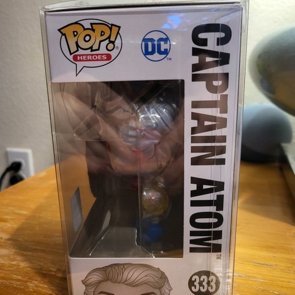 DC Super Heroes Captain Atom 2020 Wondrous Convention Exclusive Funko Pop - Picture 2 of 6